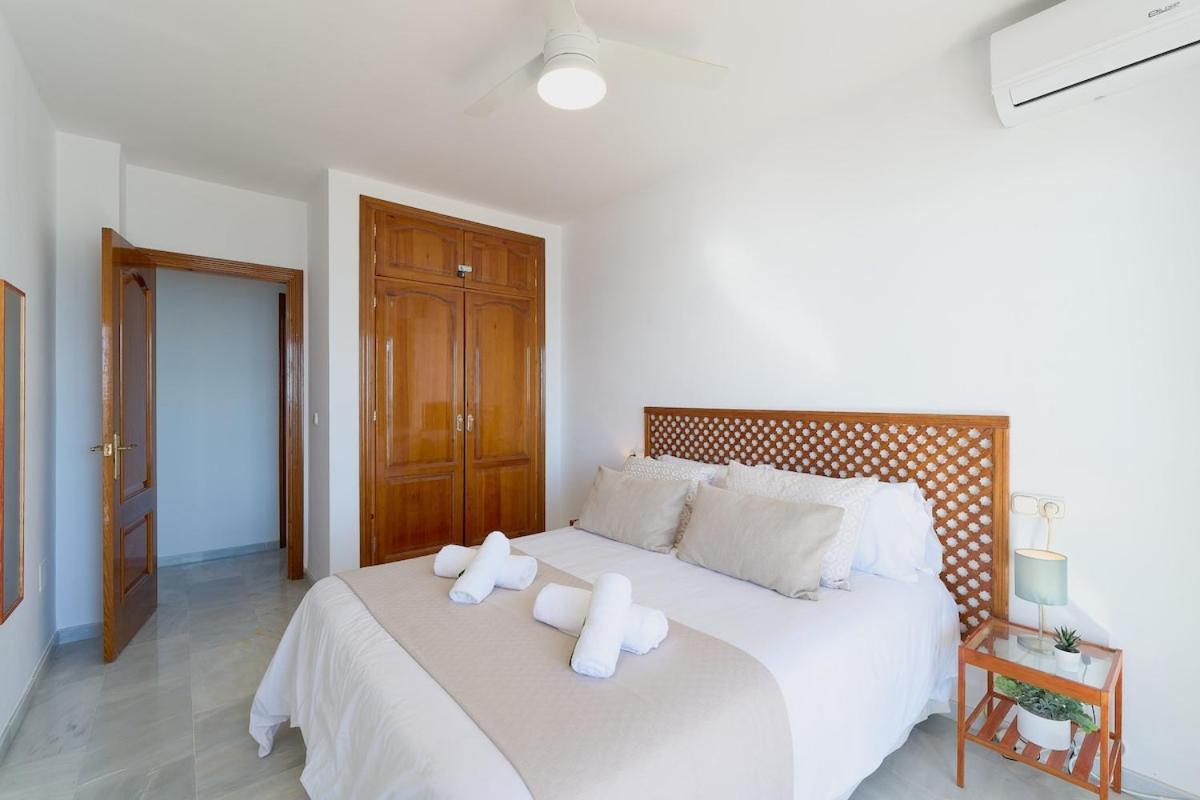 Rose I Vistas And Direct Access To The Sea Mijas Costa Apartment Malaga Exterior photo